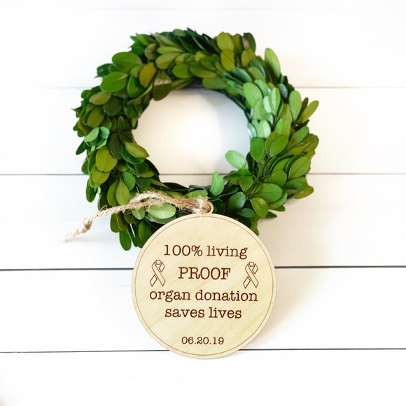 Custom engraved keepsake wood Heart Transplant ornament - Picture 1 of 4